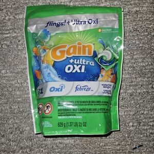 Gain Ultra Oxi Laundry Detergent Pacs
